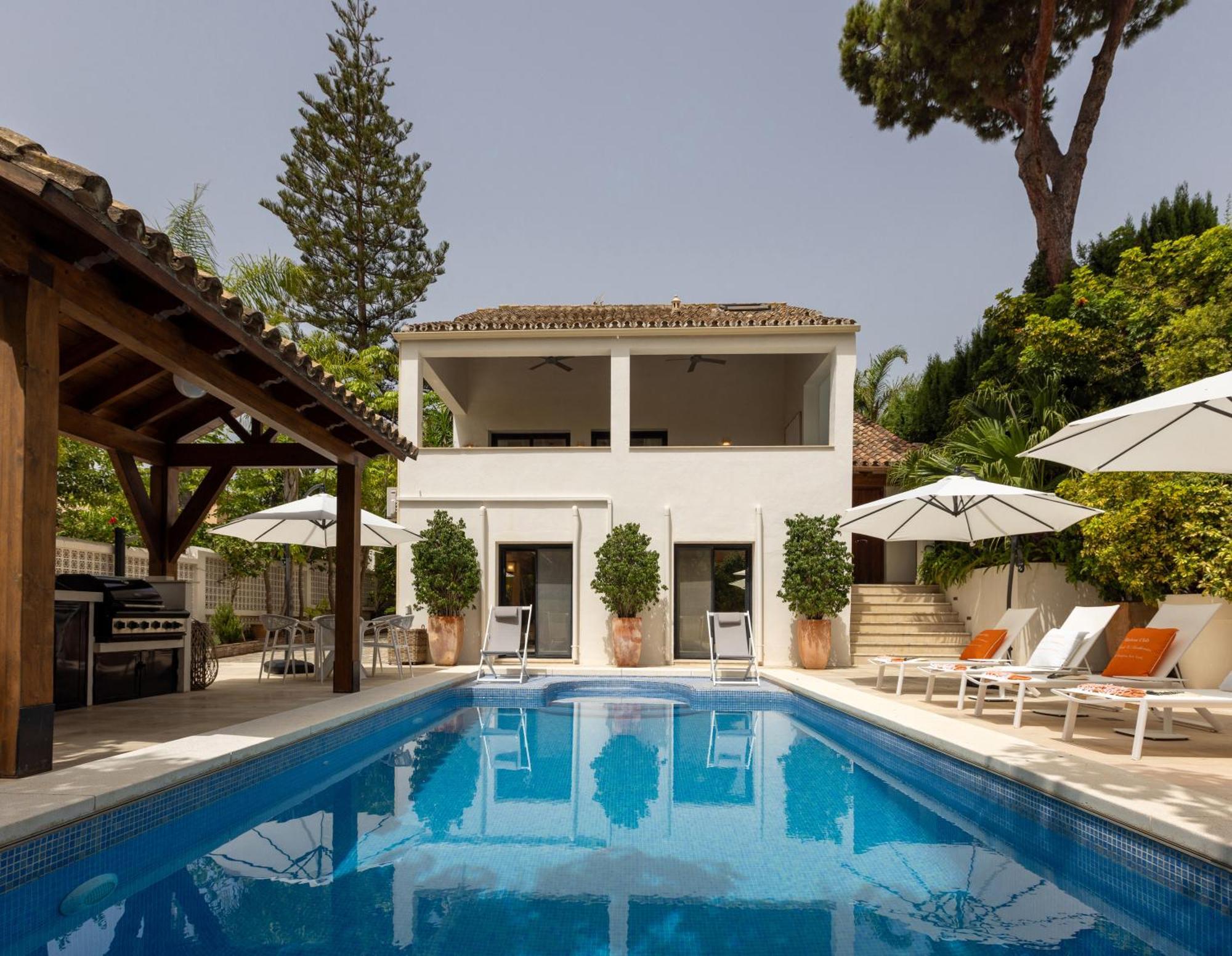 Vacation I La Cabane, Prestige, Heated Pool, 300m To The Villa